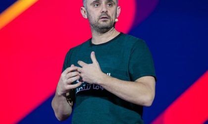 Top quotes by GaryVee in SEF18